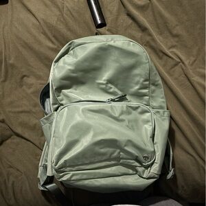 Lululemon 22L backpack